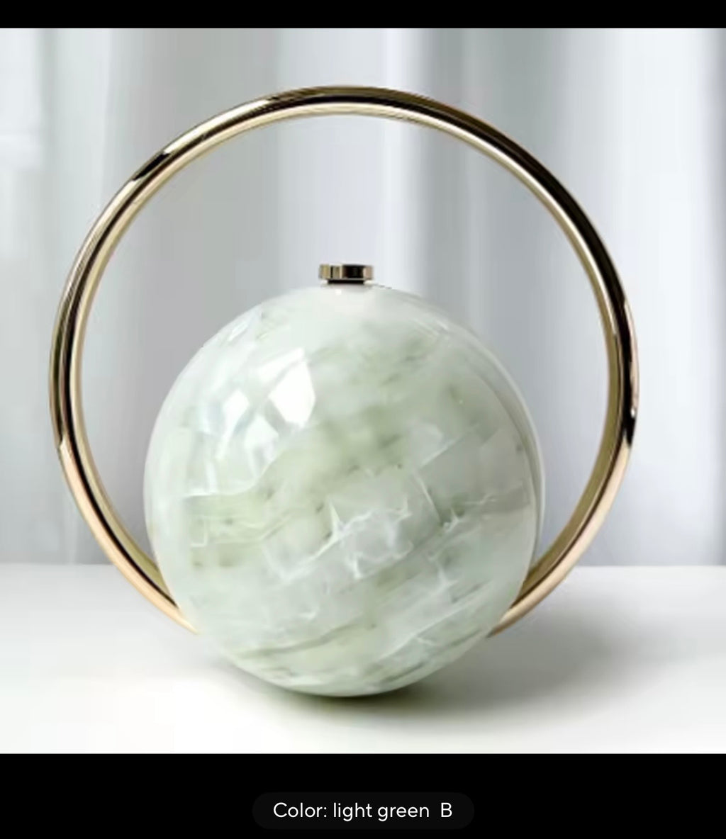 Marbled Orb Clutch