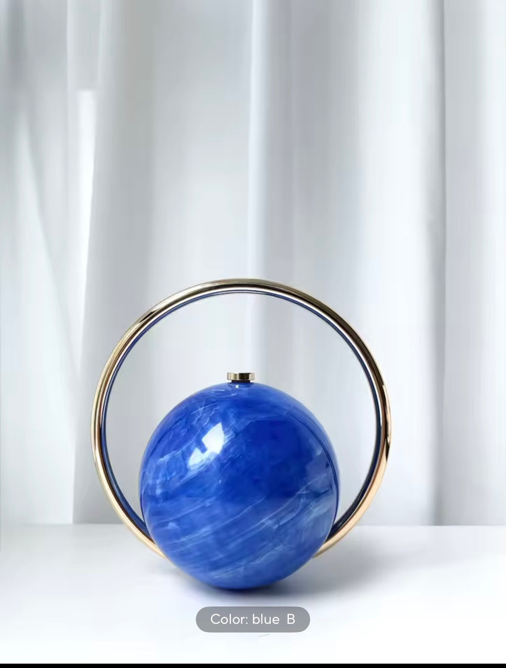Marbled Orb Clutch