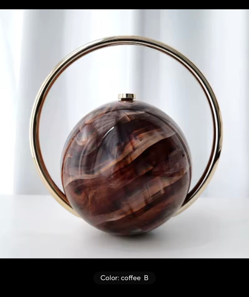 Marbled Orb Clutch