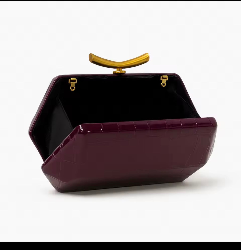 Geometric Croc‑Embossed Clutch