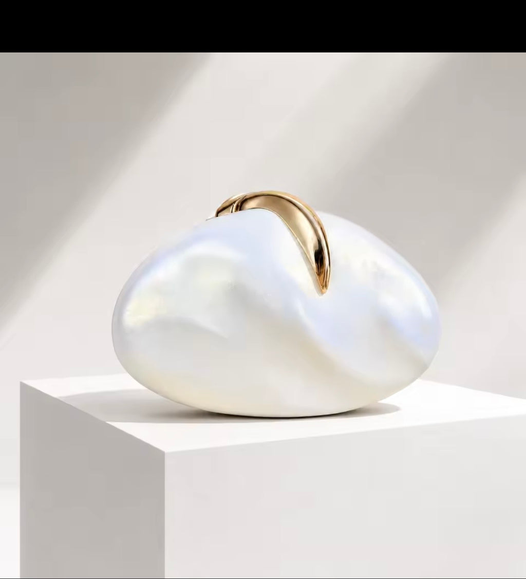 The J‑Luxe Sculptural Clutch