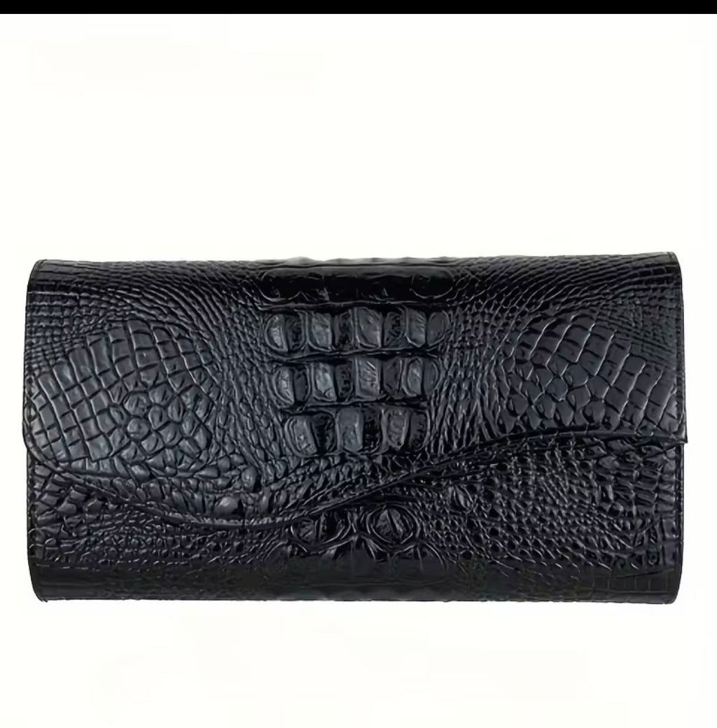 ✨ Croc‑Embossed Clutch