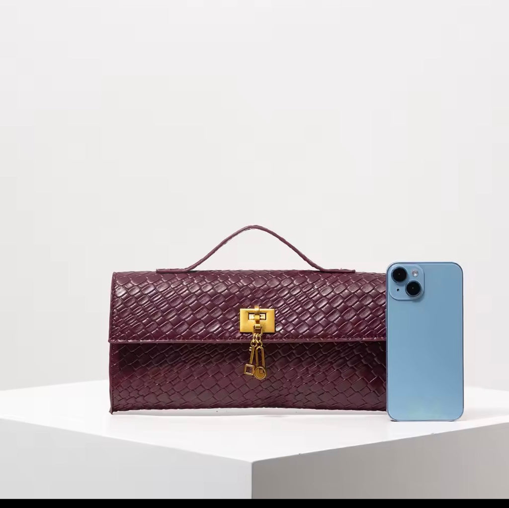 ✨ Blue Woven Lock Clutch