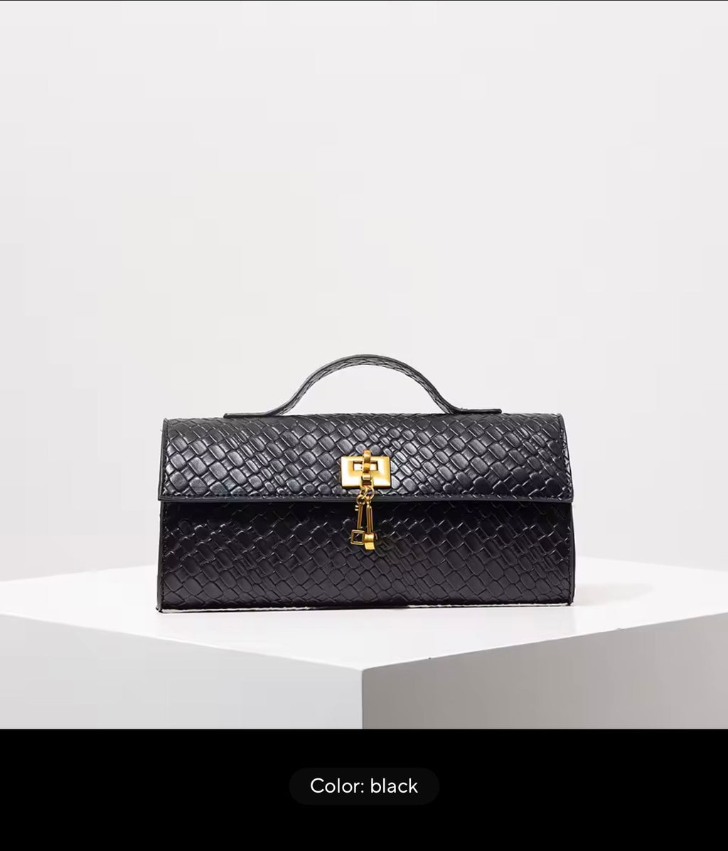 ✨ Blue Woven Lock Clutch