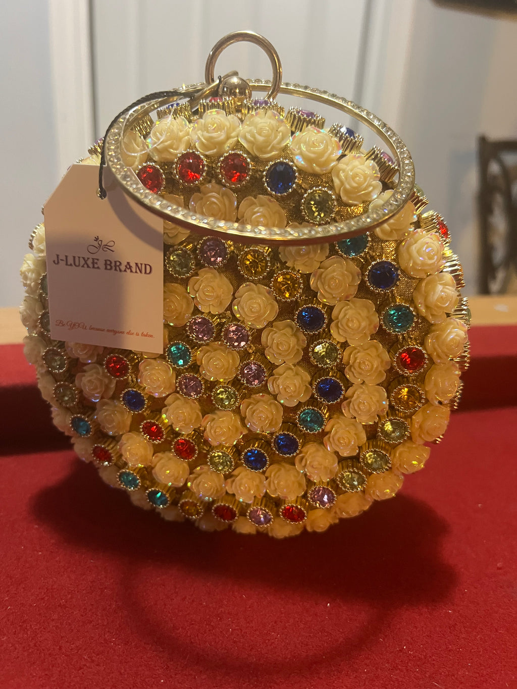✨ Multicolor Rose Gem Round Clutch