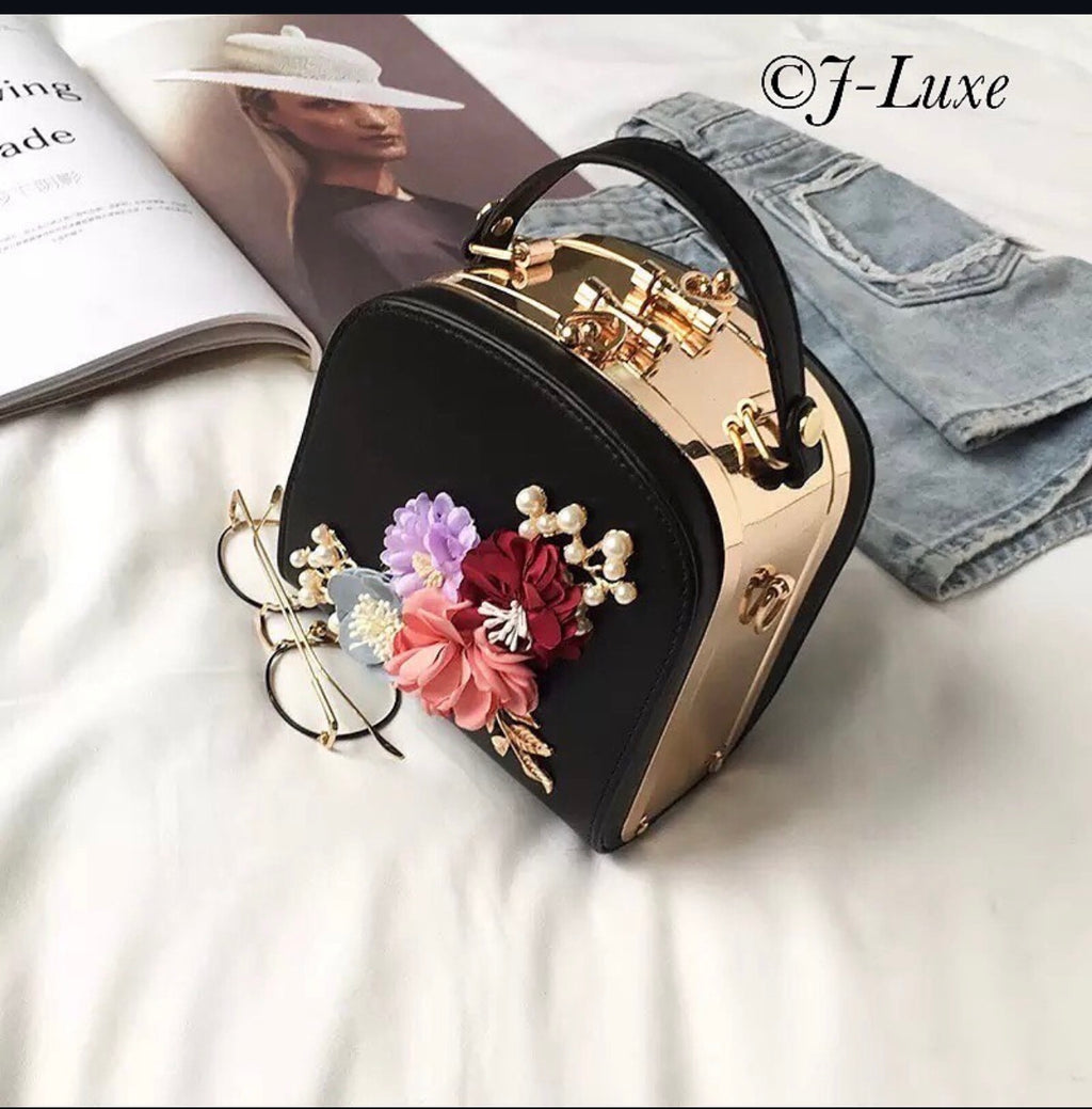 ✨ Black & Gold Floral Pearl Handbag