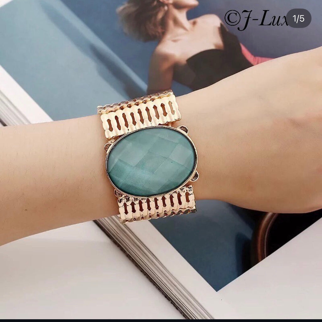 ✨ Gold Aqua Gem Statement Bracelet
