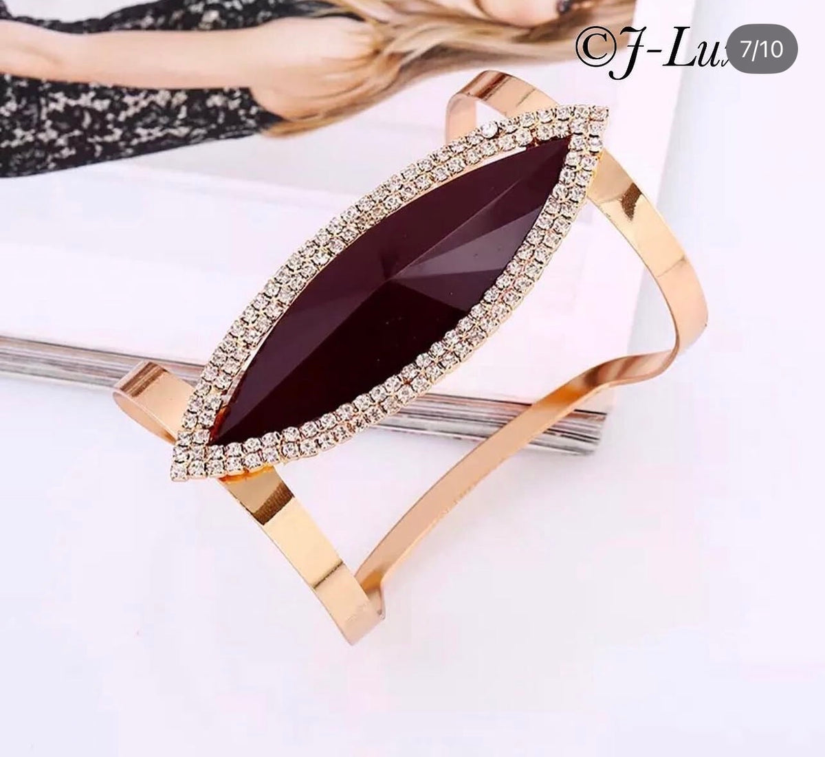 ✨ Gemstone Gold Cuff Bracelet