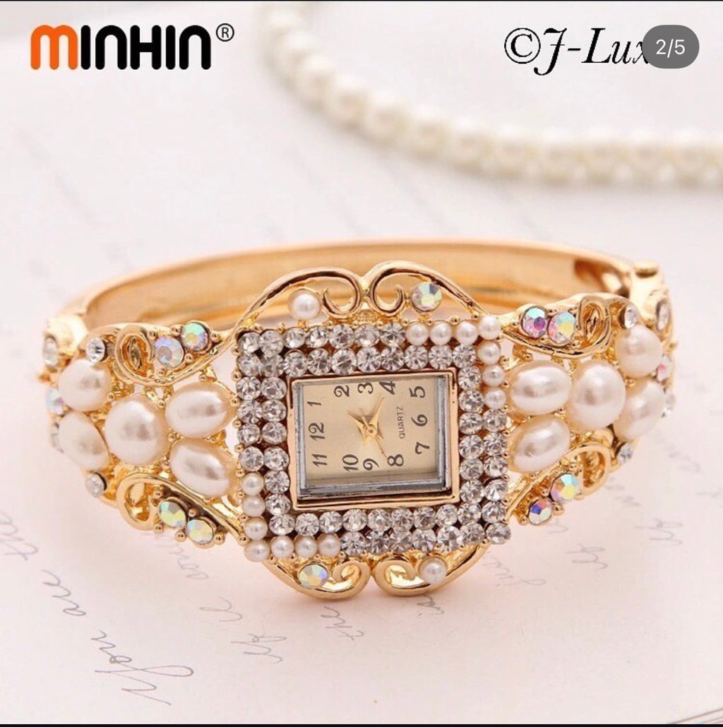 ✨ Pearl & Crystal Gold Bracelet Watch