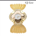 ✨ Gold Clover Mesh Watch