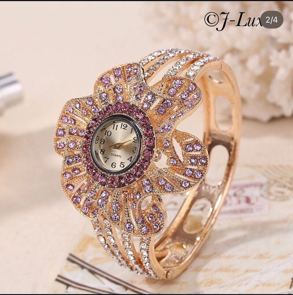 ✨ Multicolor Crystal Flower Watch